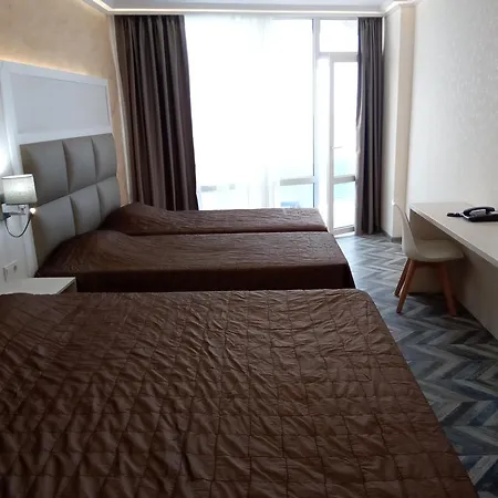 Sunny Bay 3* 帕莫瑞