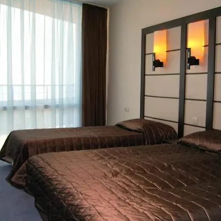 Sunny Bay 3* 帕莫瑞