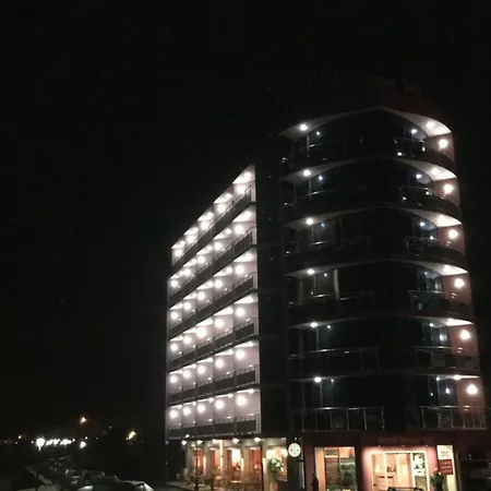 Sunny Bay Szálloda 3*